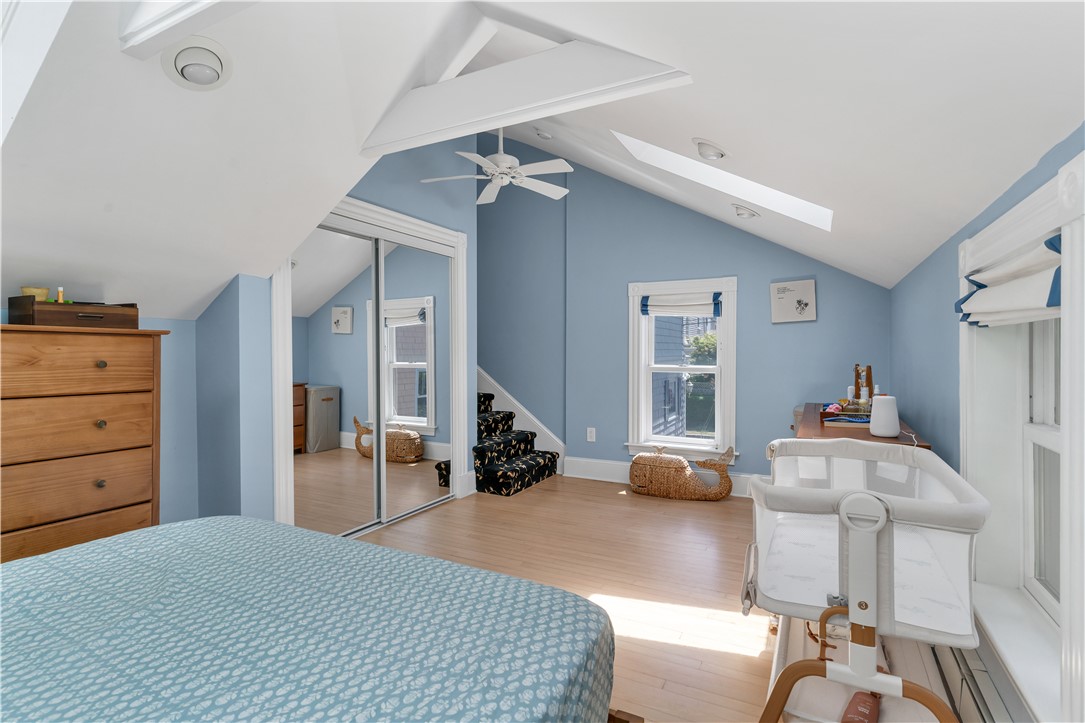 3 Sycamore Street Newport, RI 02840 - Photo 22 of 41