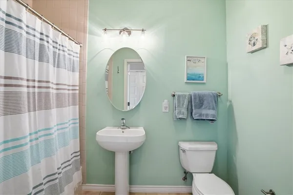 $429,000 | 28 Sandollar, Unit B2, Rockport, TX 78382