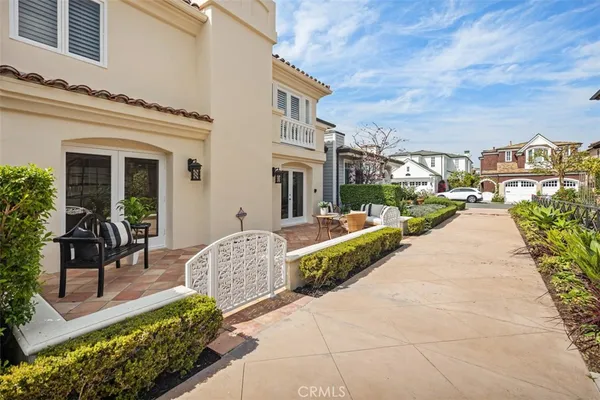 $12,500 | 236 Via Eboli, Newport Beach, CA 92663