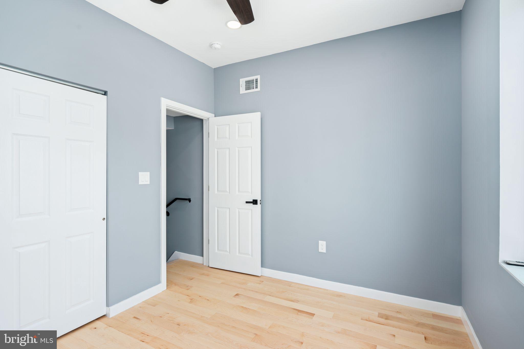 519 Titan Street Philadelphia, PA 19147 - Photo 16 of 30