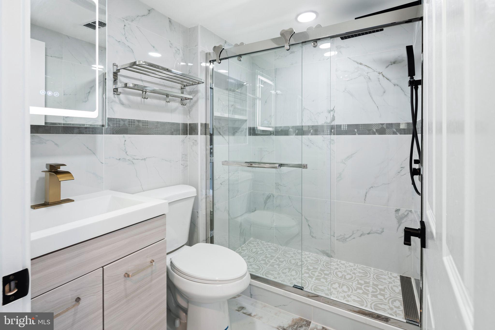 519 Titan Street Philadelphia, PA 19147 - Photo 22 of 30