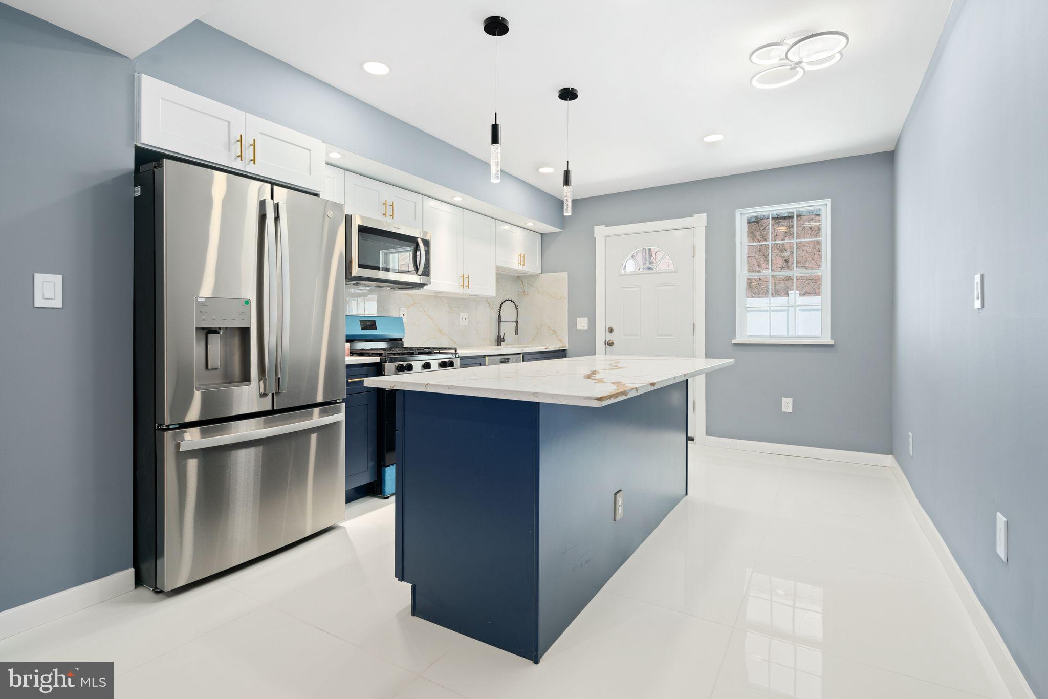 519 Titan Street Philadelphia, PA 19147 - Photo 8 of 30