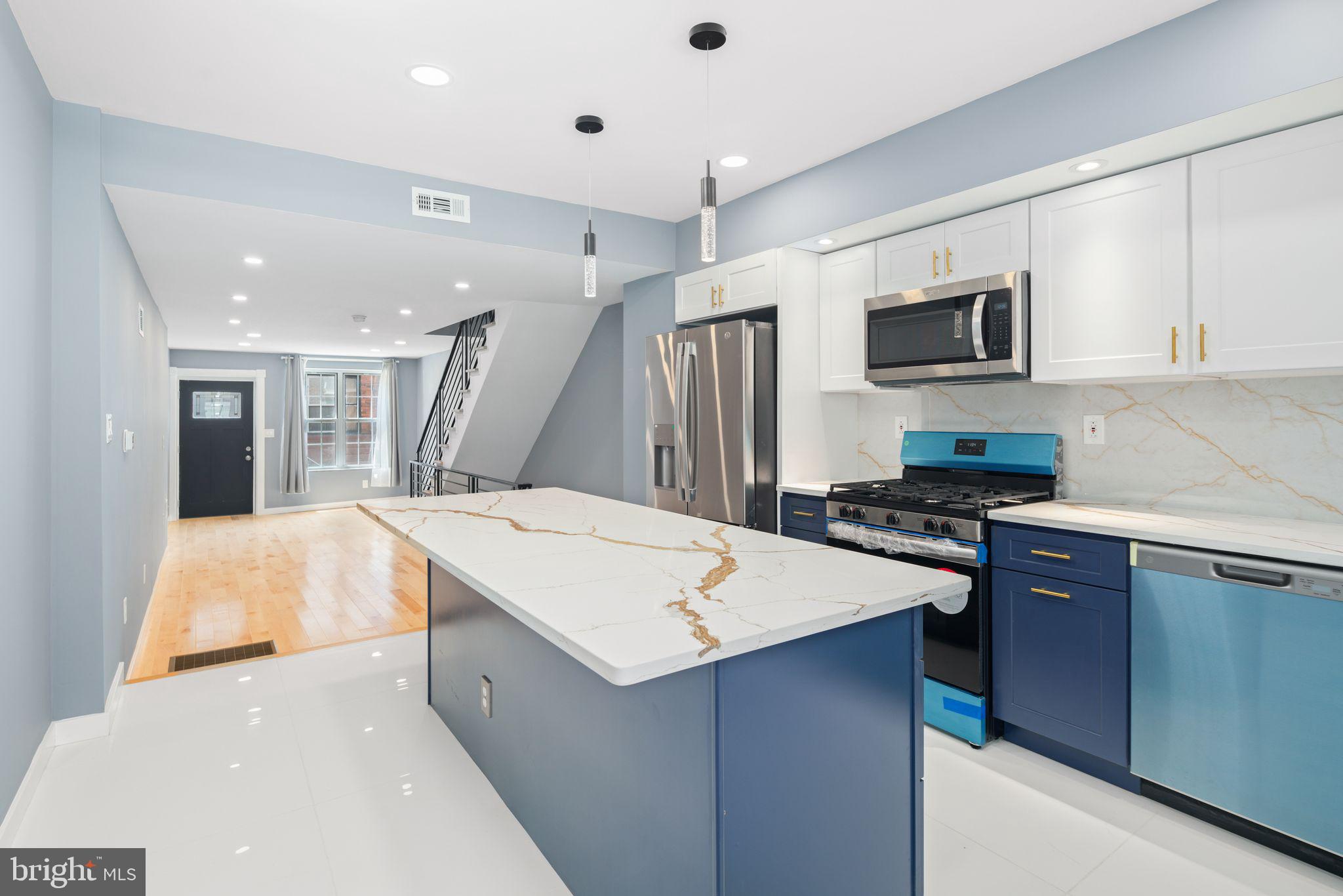 519 Titan Street Philadelphia, PA 19147 - Photo 9 of 30