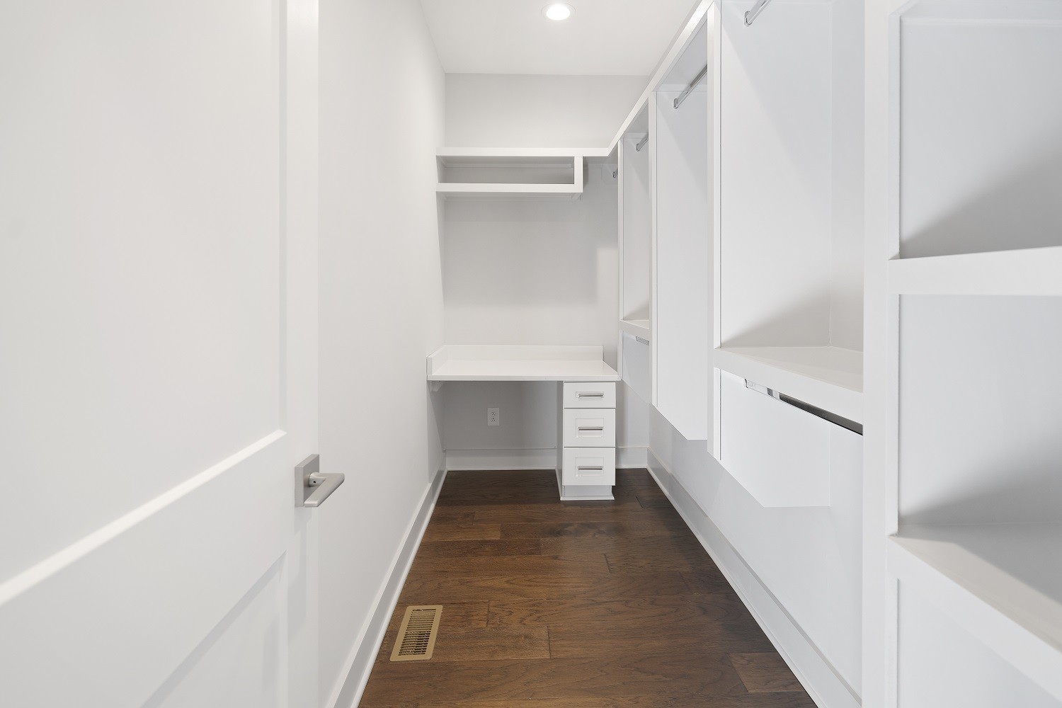 710 Inspiration Boulevard Madison, TN 37115 - Photo 36 of 43 a hallway with white walls and a white door