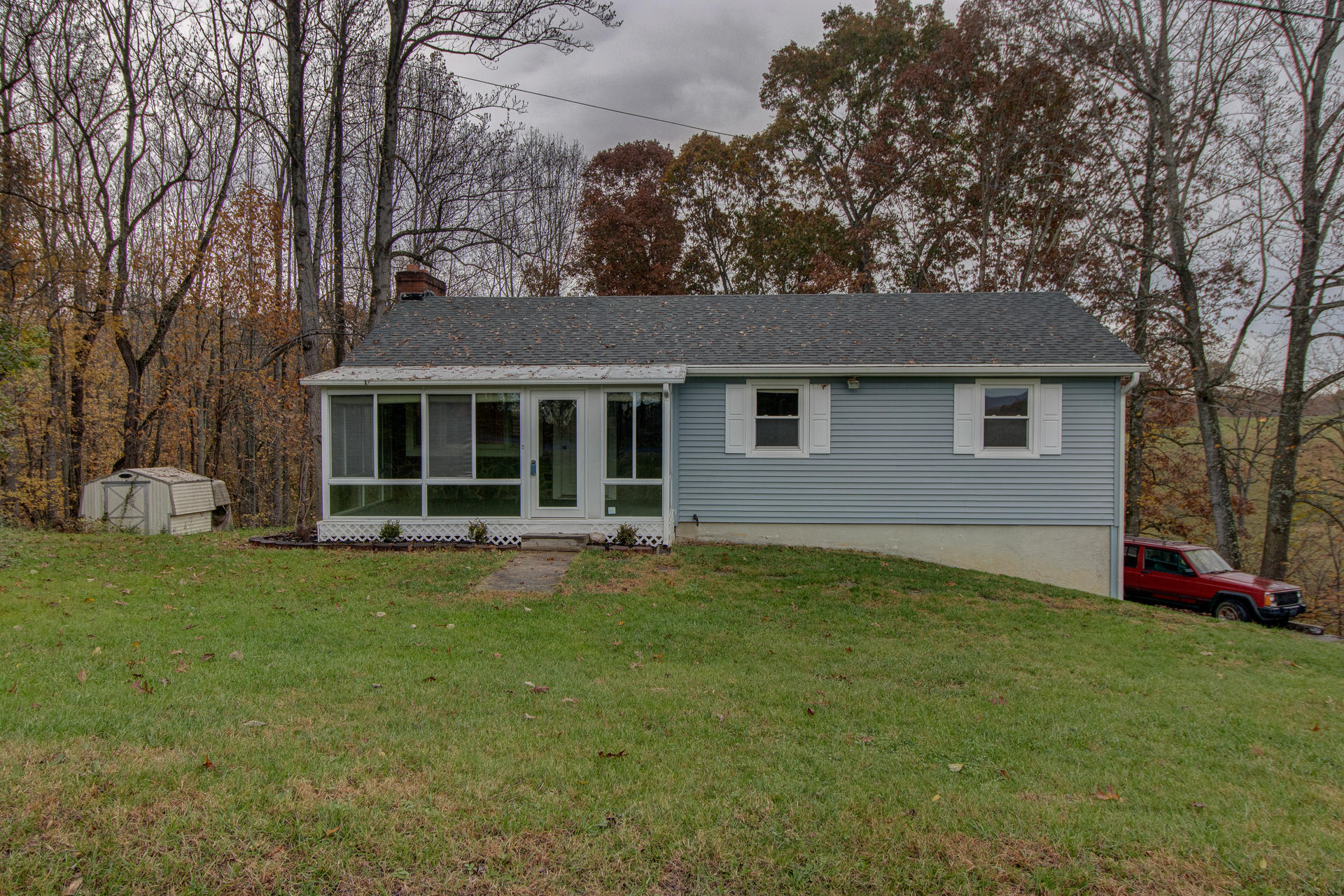 980 Oak Ridge Road Buchanan, VA 24066 - Photo 24 of 26 IMG_9685_6_7_8_9