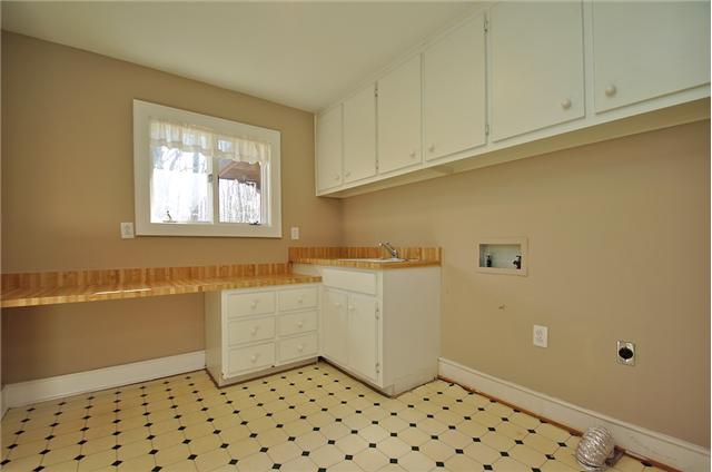 524 Georgetown Road Clarksville, TN 37043 - Photo 9 of 20
