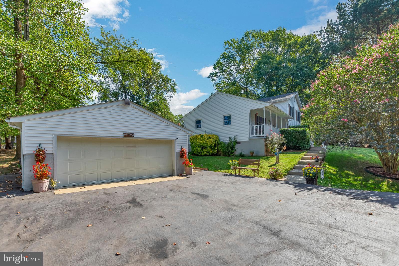 8326 Manor View Road Lusby, MD 20657 - Photo 2 of 35