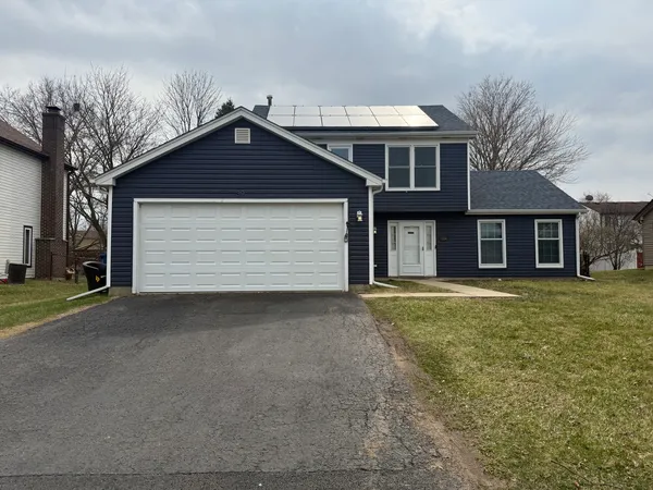 $409,900 | 39 Dennison Drive, Glendale Heights, IL 60139