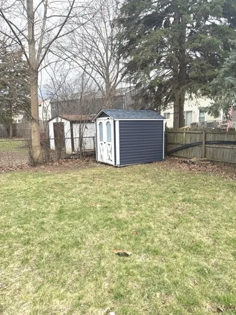 $409,900 | 39 Dennison Drive, Glendale Heights, IL 60139