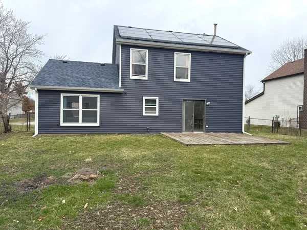 $409,900 | 39 Dennison Drive, Glendale Heights, IL 60139