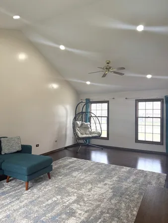 $409,900 | 39 Dennison Drive, Glendale Heights, IL 60139