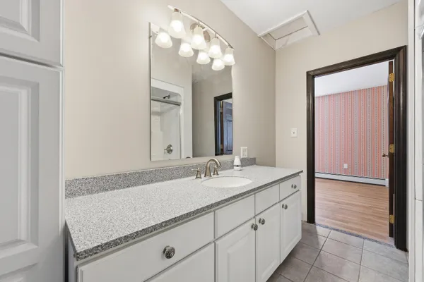 $469,000 | 1210 Lakeview Drive, Unit 2, China, ME 04358