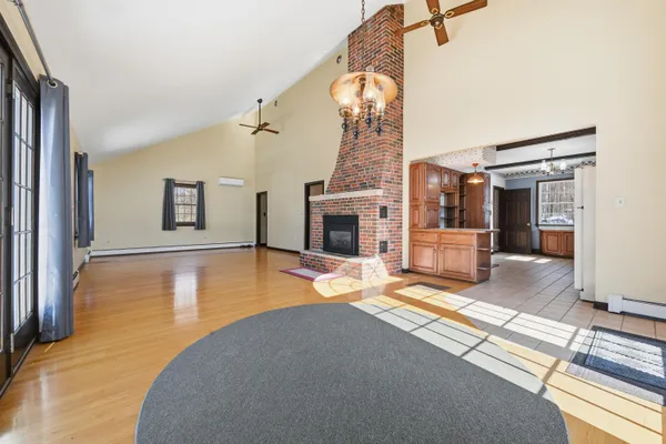$469,000 | 1210 Lakeview Drive, Unit 2, China, ME 04358