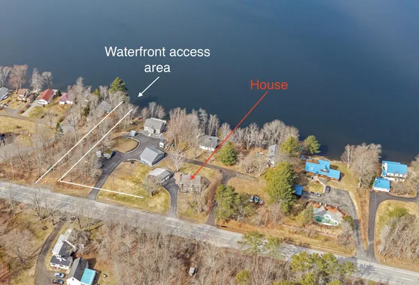 $469,000 | 1210 Lakeview Drive, Unit 2, China, ME 04358