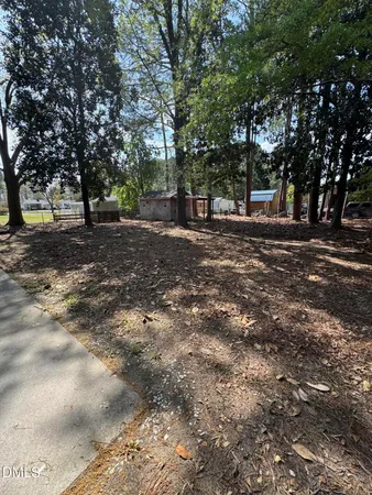 $1,500 | 201 Carolyn Drive, Selma, NC 27576