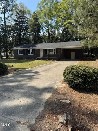 $1,500 | 201 Carolyn Drive, Selma, NC 27576