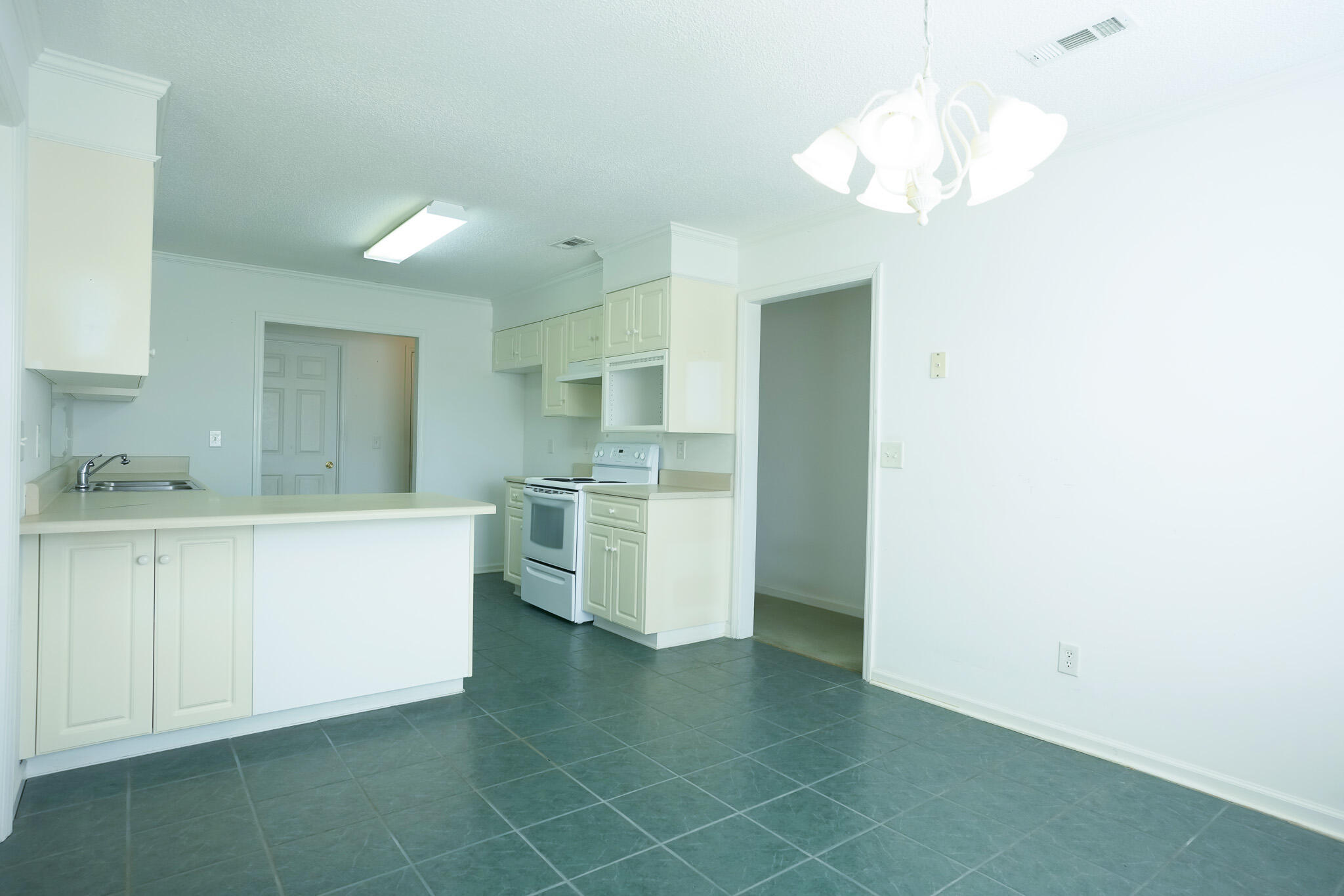 900 Cannock Street Grovetown, GA 30813 - Photo 9 of 29 DSC09276