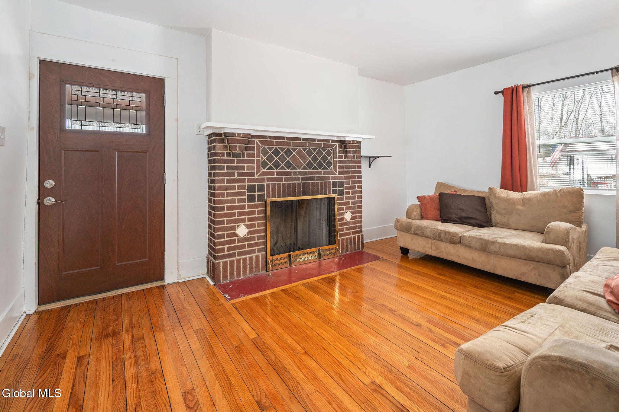 31 Cooper Avenue Brunswick, NY 12180 - Photo 5 of 46 5-31CooperAve_06