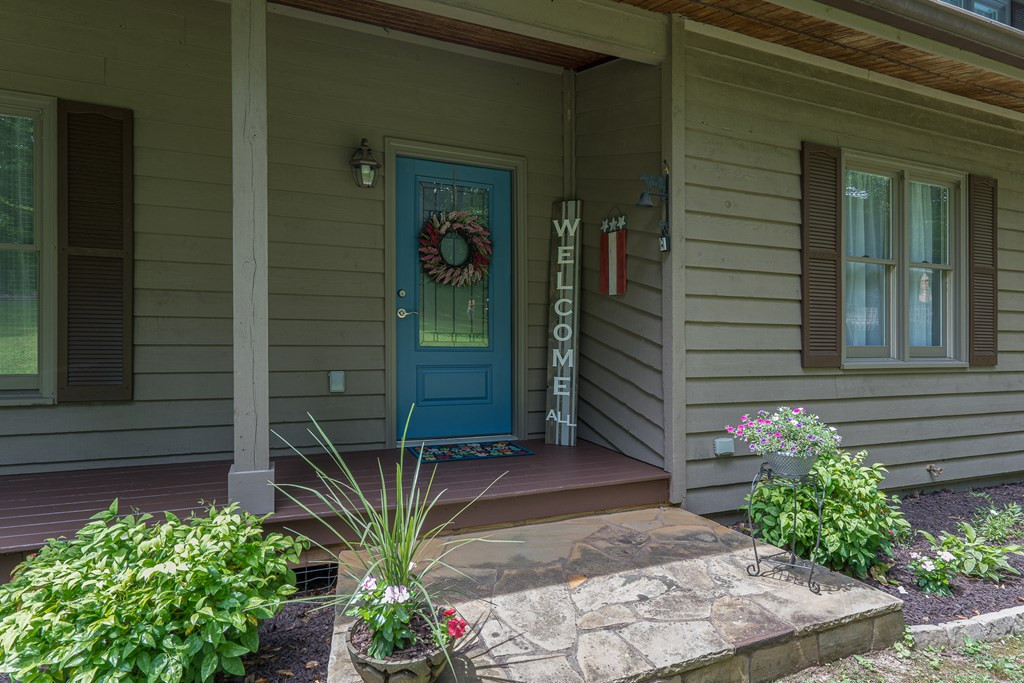 181 Ridge Lane Murphy, NC 28906 - Photo 3 of 43