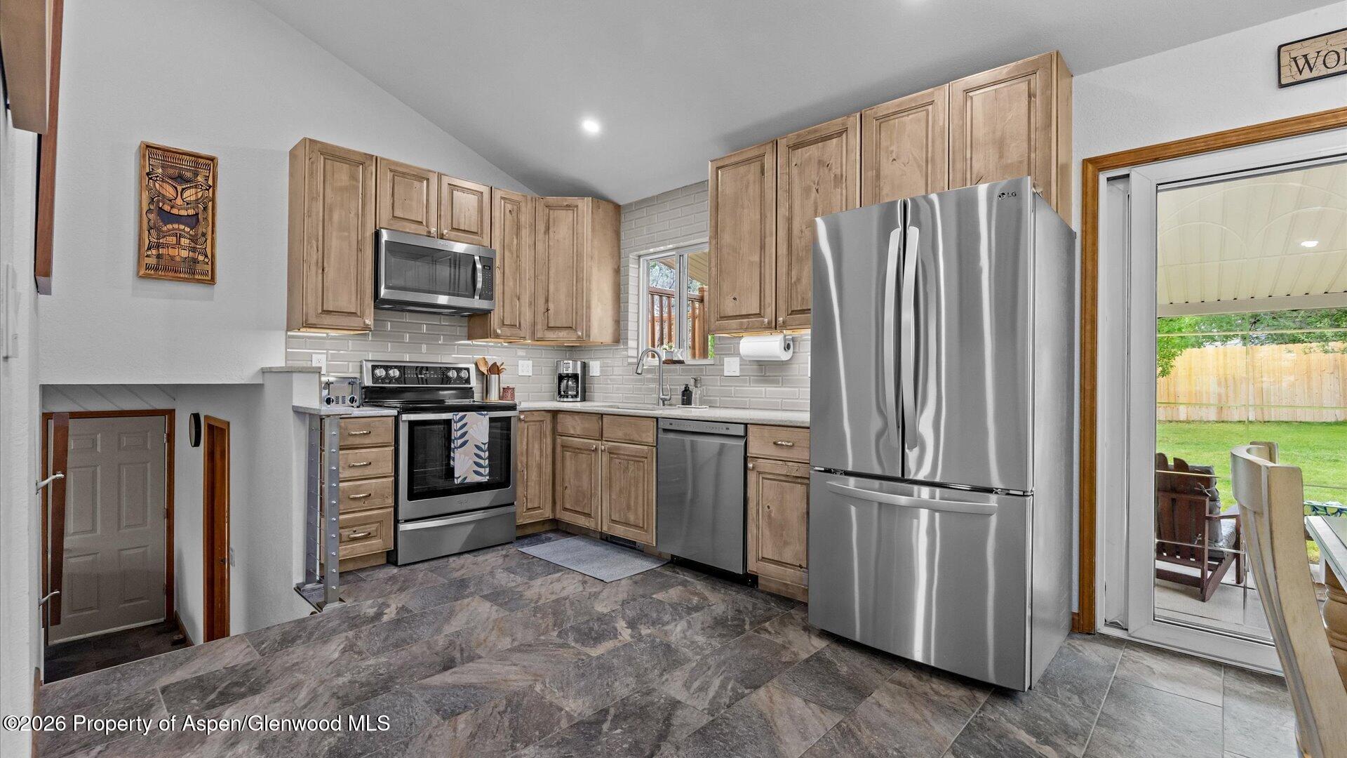 774 Buckeye Court Rifle, CO 81650 - Photo 10 of 30 10-774 Buckeye Court-10