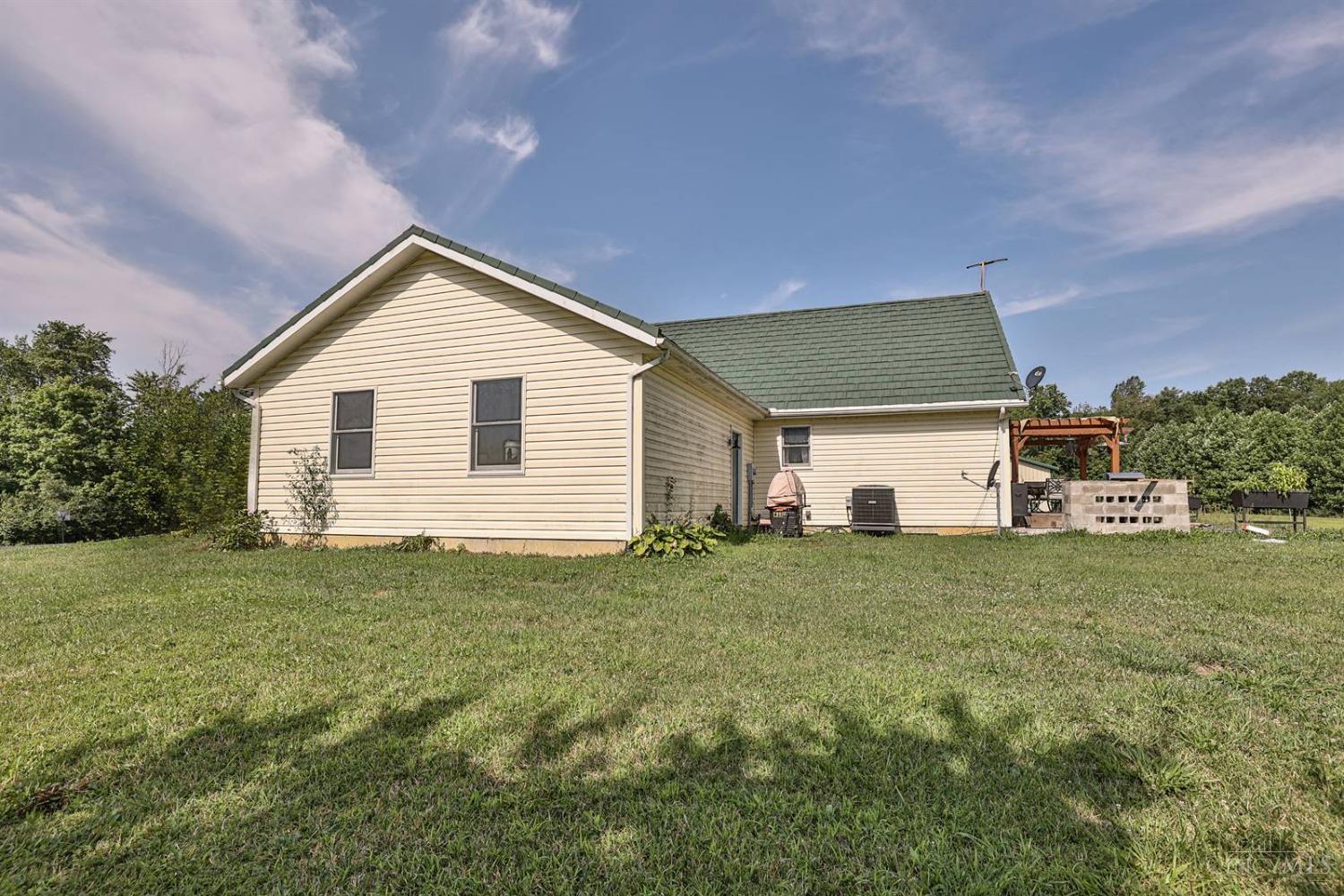 2863 Davis Road Bethel, OH 45106 - Photo 32 of 38 Gallery Image 32