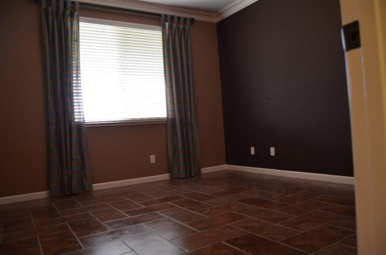 436 Abbott Avenue Reedley, CA 93654 - Photo 18 of 50 Gallery Image 18
