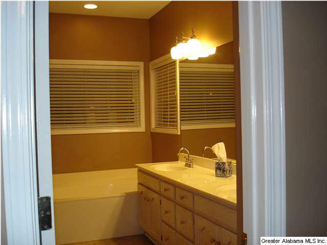 2833 Ridge Parkway Trussville, AL 35173 - Photo 10 of 21