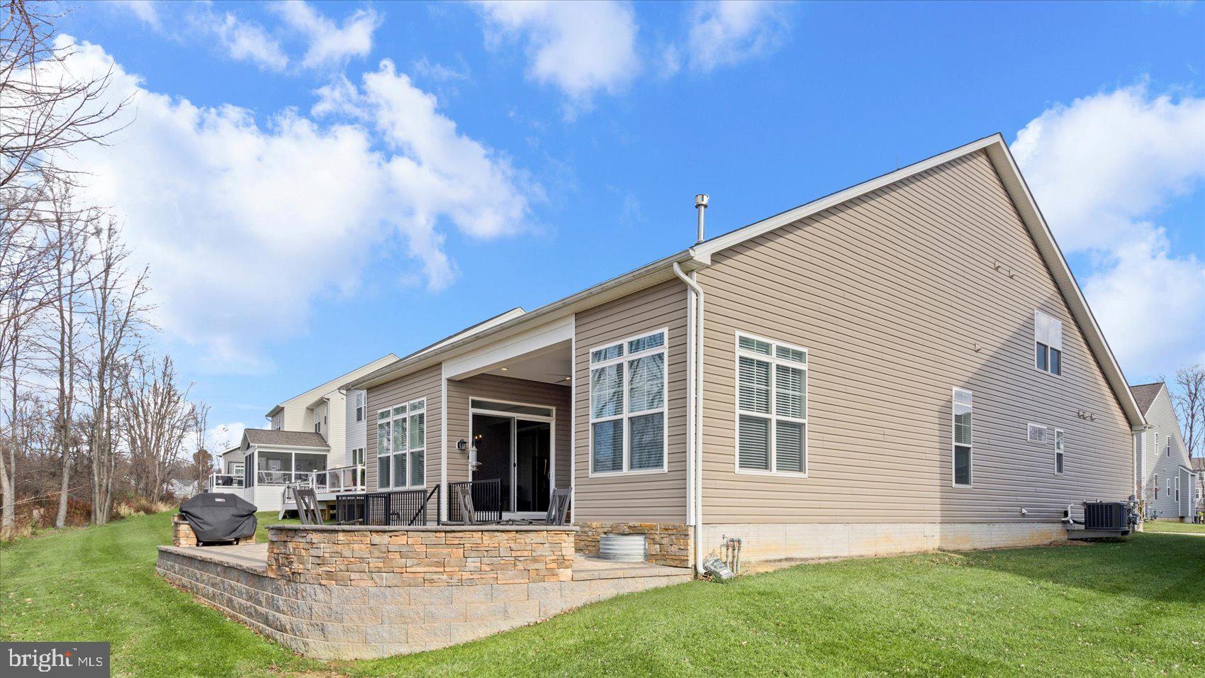2510 Easy Street Fallston, MD 21047 - Photo 43 of 56 a front view of house with yard