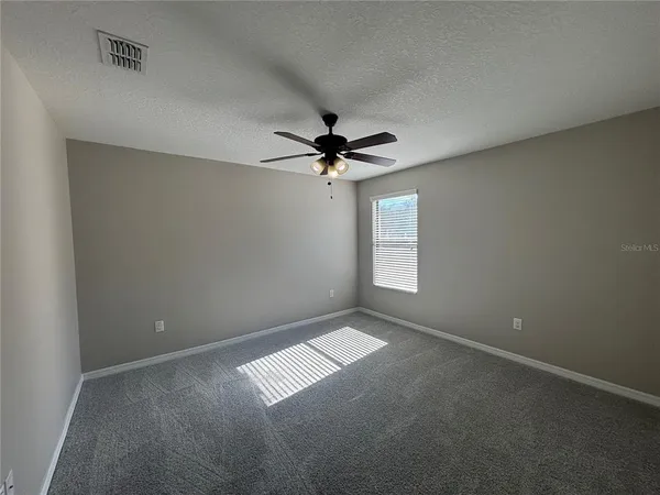 $2,500 | 20014 Date Palm Way, Tampa, FL 33647