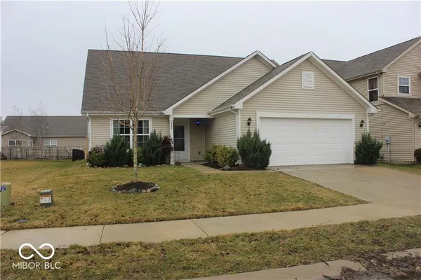 $2,400 | 959 Retford Drive, Westfield, IN 46074