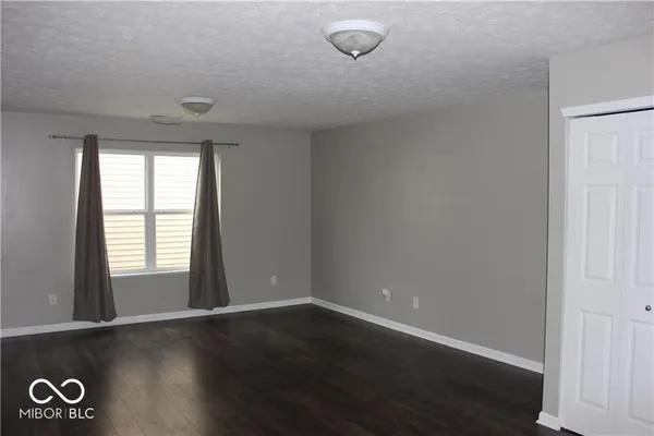 $2,400 | 959 Retford Drive, Westfield, IN 46074