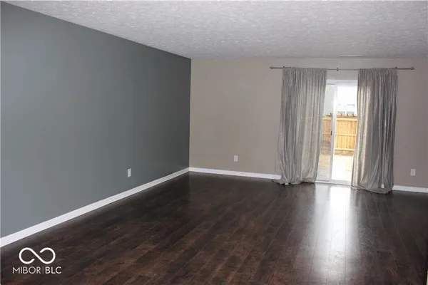 $2,400 | 959 Retford Drive, Westfield, IN 46074