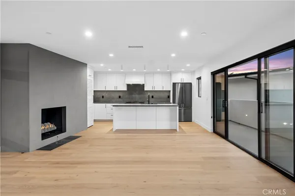 $8,750 | 405 Serra Drive, Corona del Mar, CA 92625