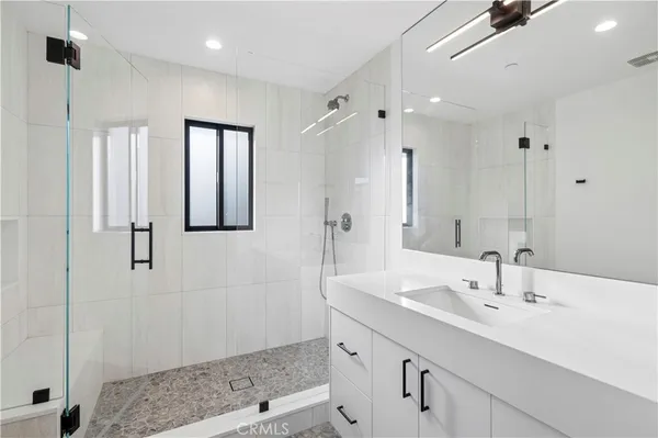 $8,750 | 405 Serra Drive, Corona del Mar, CA 92625