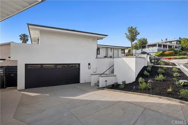 $8,750 | 405 Serra Drive, Corona del Mar, CA 92625