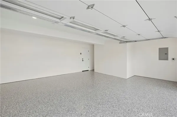 $8,750 | 405 Serra Drive, Corona del Mar, CA 92625