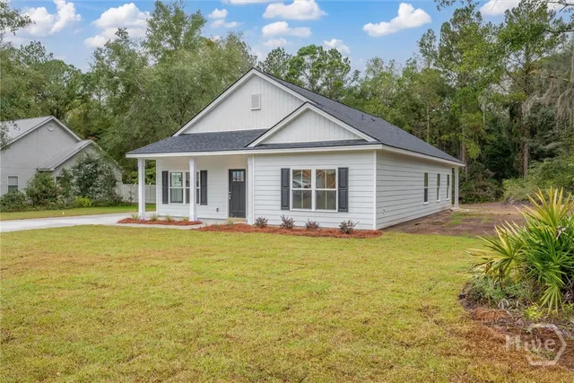 $305,000 | 1340 Pelican Lane Southeast, Townsend, GA 31331