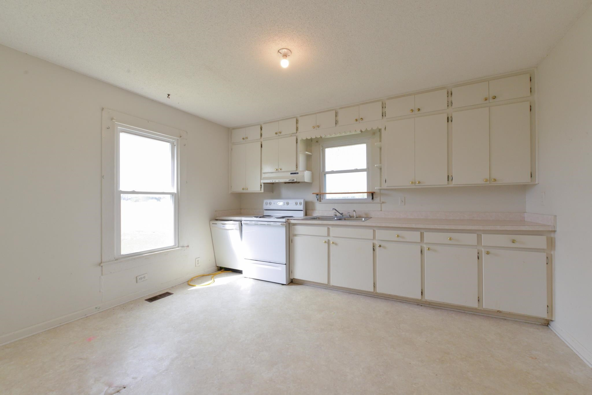 604 Bear Road Benson, NC 27504 - Photo 11 of 35 Photo 11