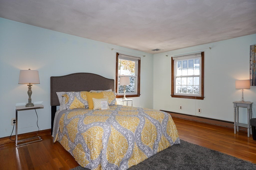 10 Dennett Road Winchester, MA 01890 - Photo 16 of 32