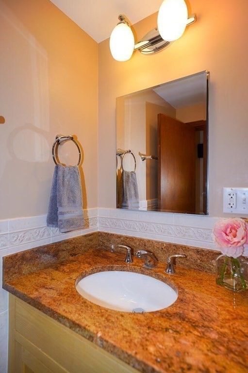10 Dennett Road Winchester, MA 01890 - Photo 21 of 32