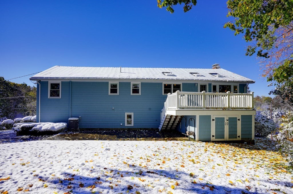 10 Dennett Road Winchester, MA 01890 - Photo 3 of 32