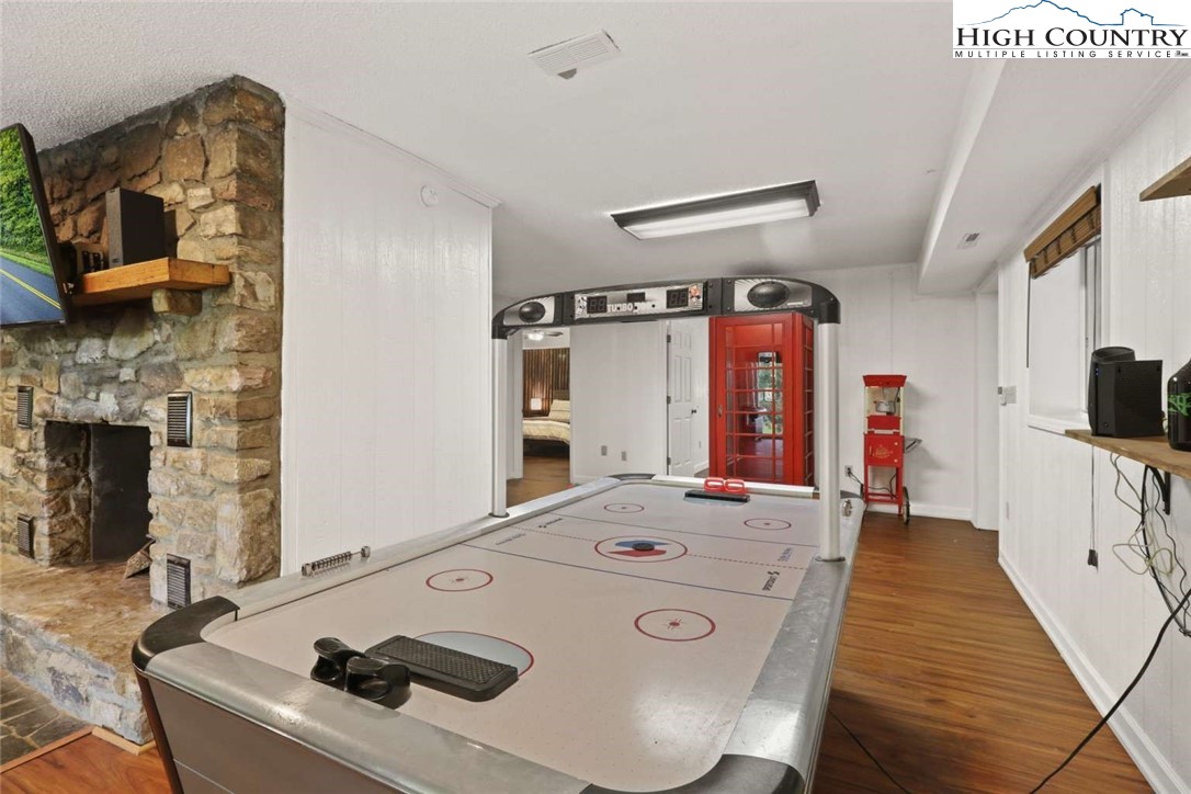 301 Howard Steelman Drive Deep Gap, NC 28618 - Photo 15 of 25