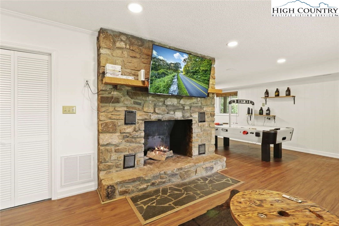 301 Howard Steelman Drive Deep Gap, NC 28618 - Photo 17 of 25