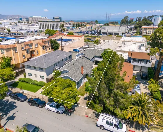 $2,300,000 | 1120 Chula Vista Avenue, Burlingame, CA 94010