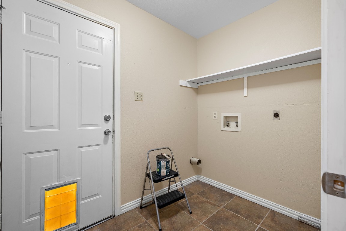 1815 Rusty Nail Loop Round Rock, TX 78681 - Photo 19 of 27 a view of a room with storage and utility