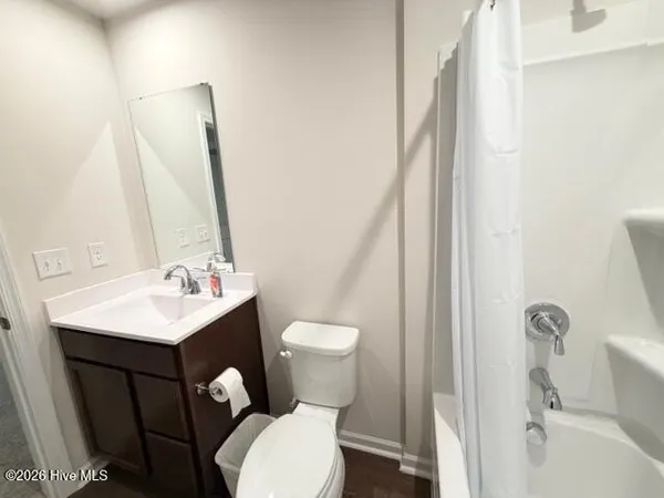 $1,950 | 8097 Sterling Oaks Drive Northwest, Ash, NC 28420