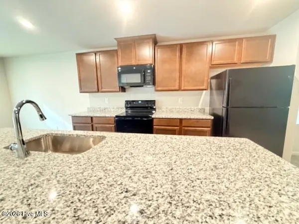 $1,950 | 8097 Sterling Oaks Drive Northwest, Ash, NC 28420