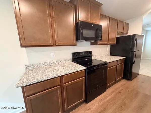 $1,950 | 8097 Sterling Oaks Drive Northwest, Ash, NC 28420