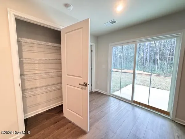 $1,950 | 8097 Sterling Oaks Drive Northwest, Ash, NC 28420