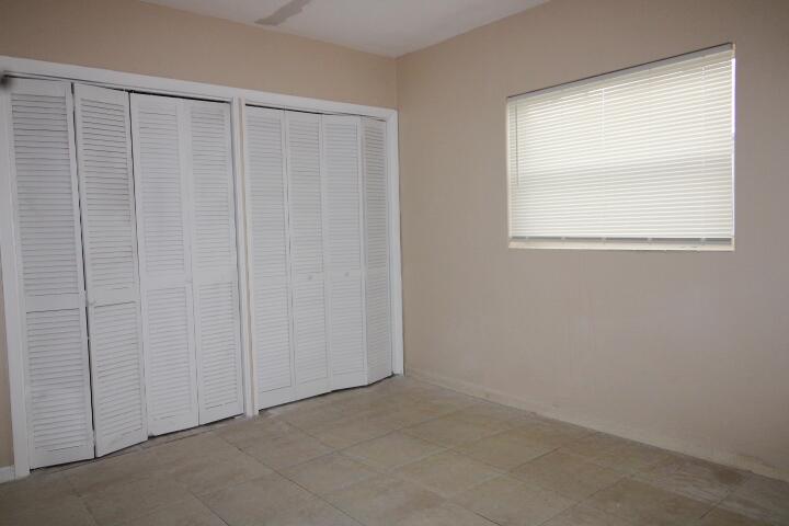 1417 West 32nd Street Riviera Beach, FL 33404 - Photo 13 of 16 IMG_1147_inPixio